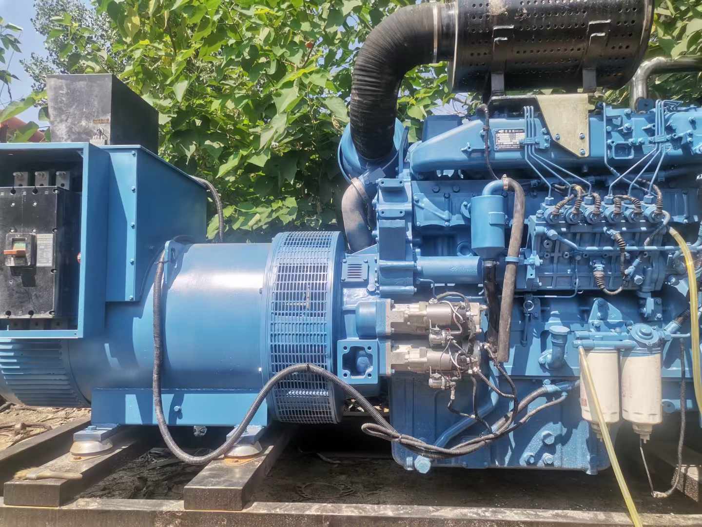 安义详细说明降低 800kW 柴油发电机输出电流波动的方法